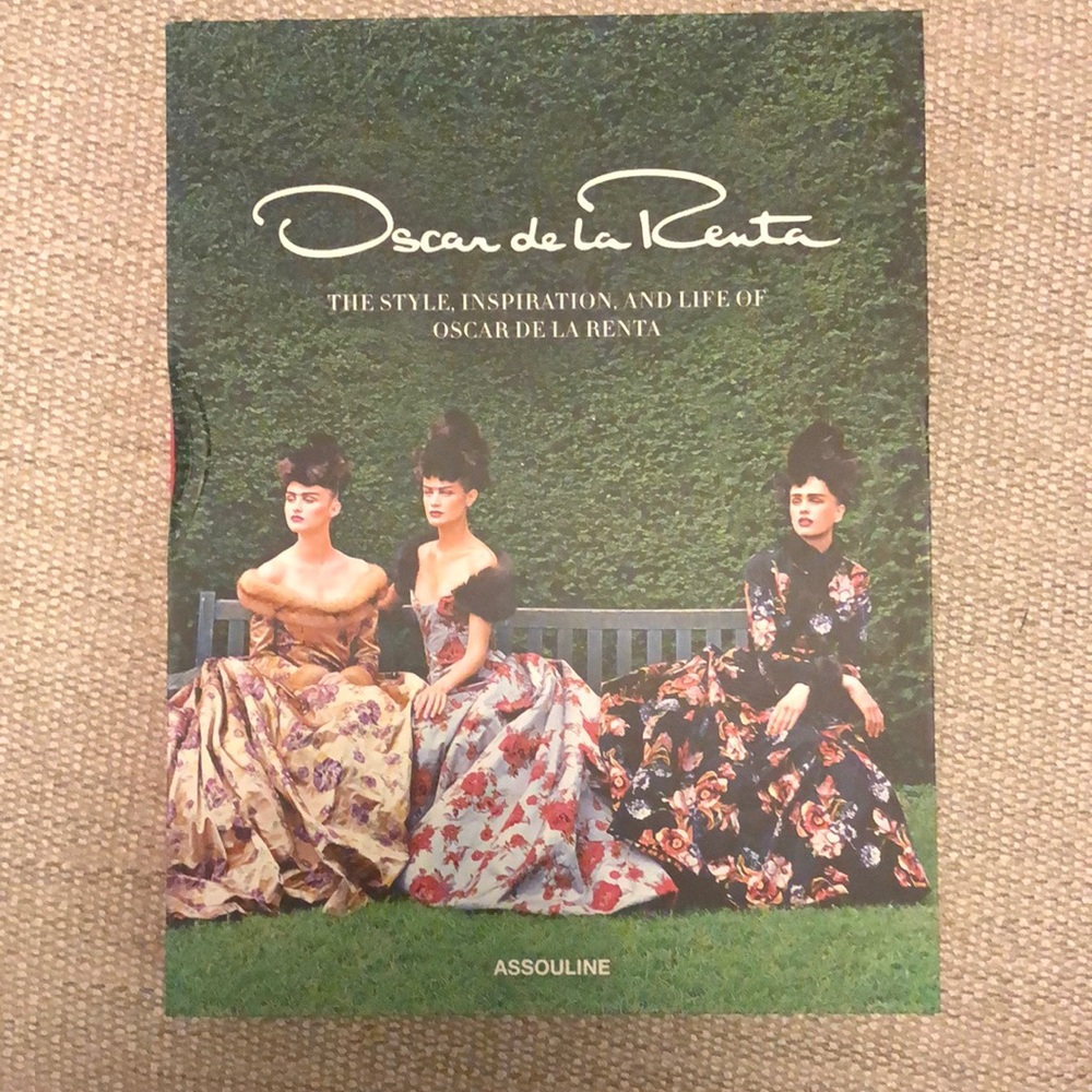 Oscar de la renta book